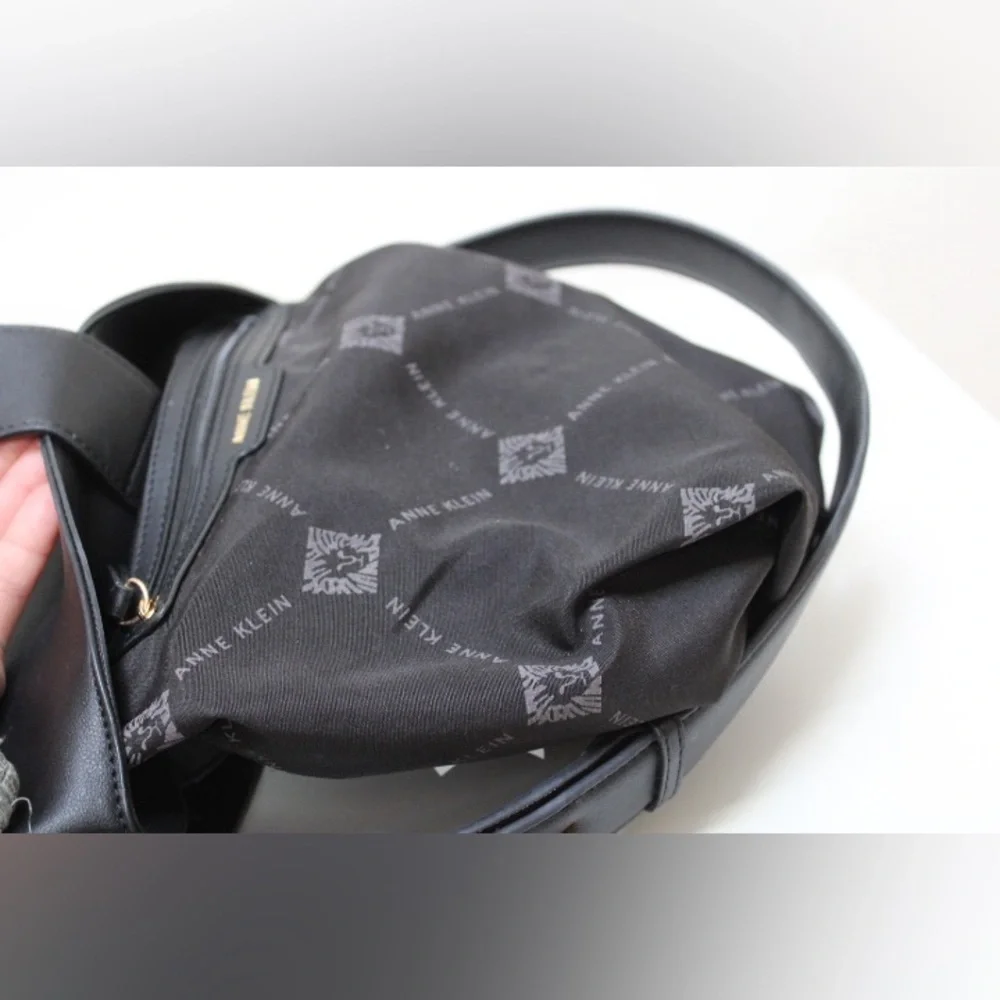 Anne Klein hobo bag